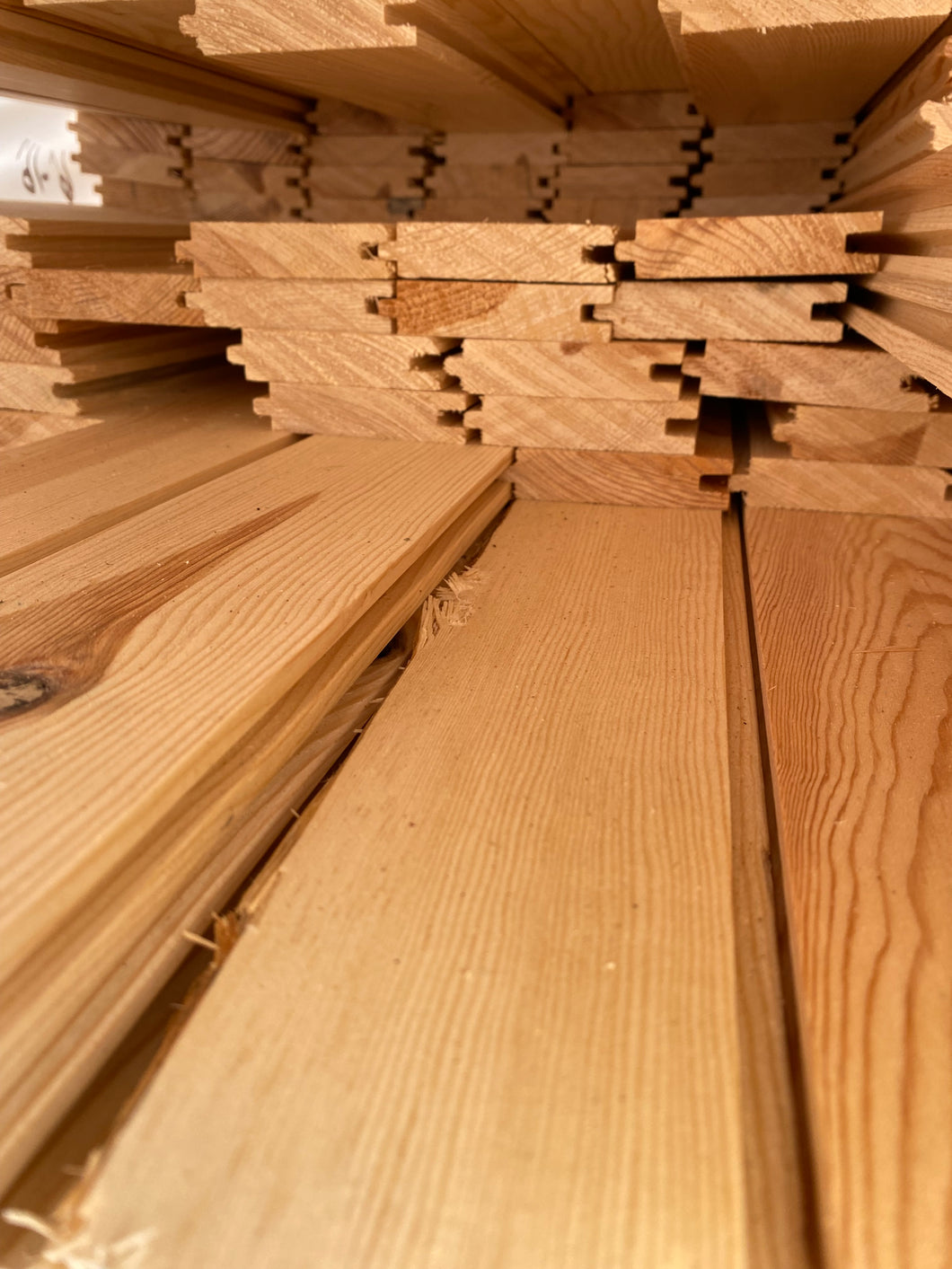 1 x 4 White Pine Flooring (Pattern 14)
