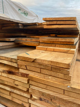 Load image into Gallery viewer, 1 x 10 White Pine D1S2E Outs
